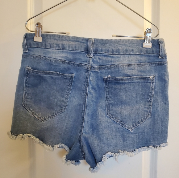 Boom Boom Jeans - Jean Shorts - Sz 13 - Picture 2 of 8